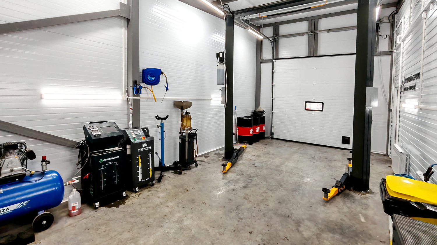 Расширение магазина до автокомплекса в Омске